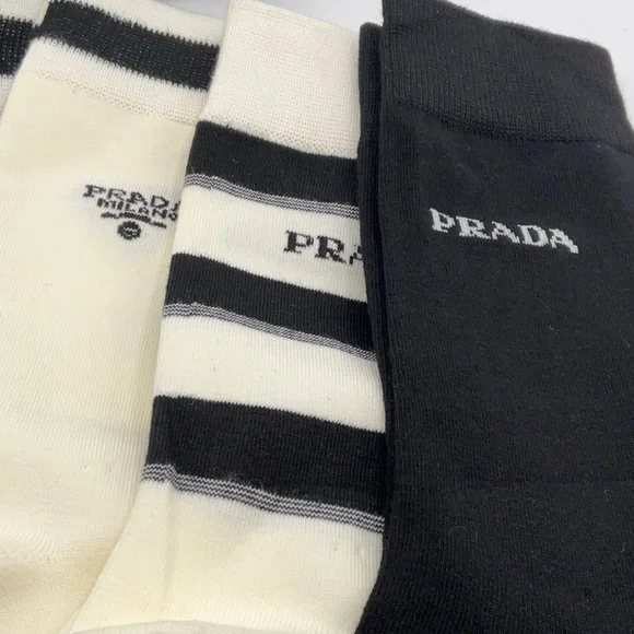 - Prada Black and White Casual Socks Collection - Picture 3 of 4